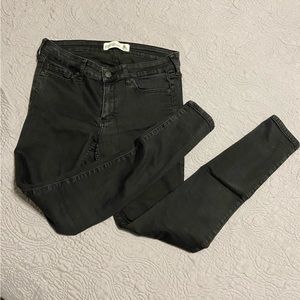 Abercrombie & Fitch Super Skinny Jeans